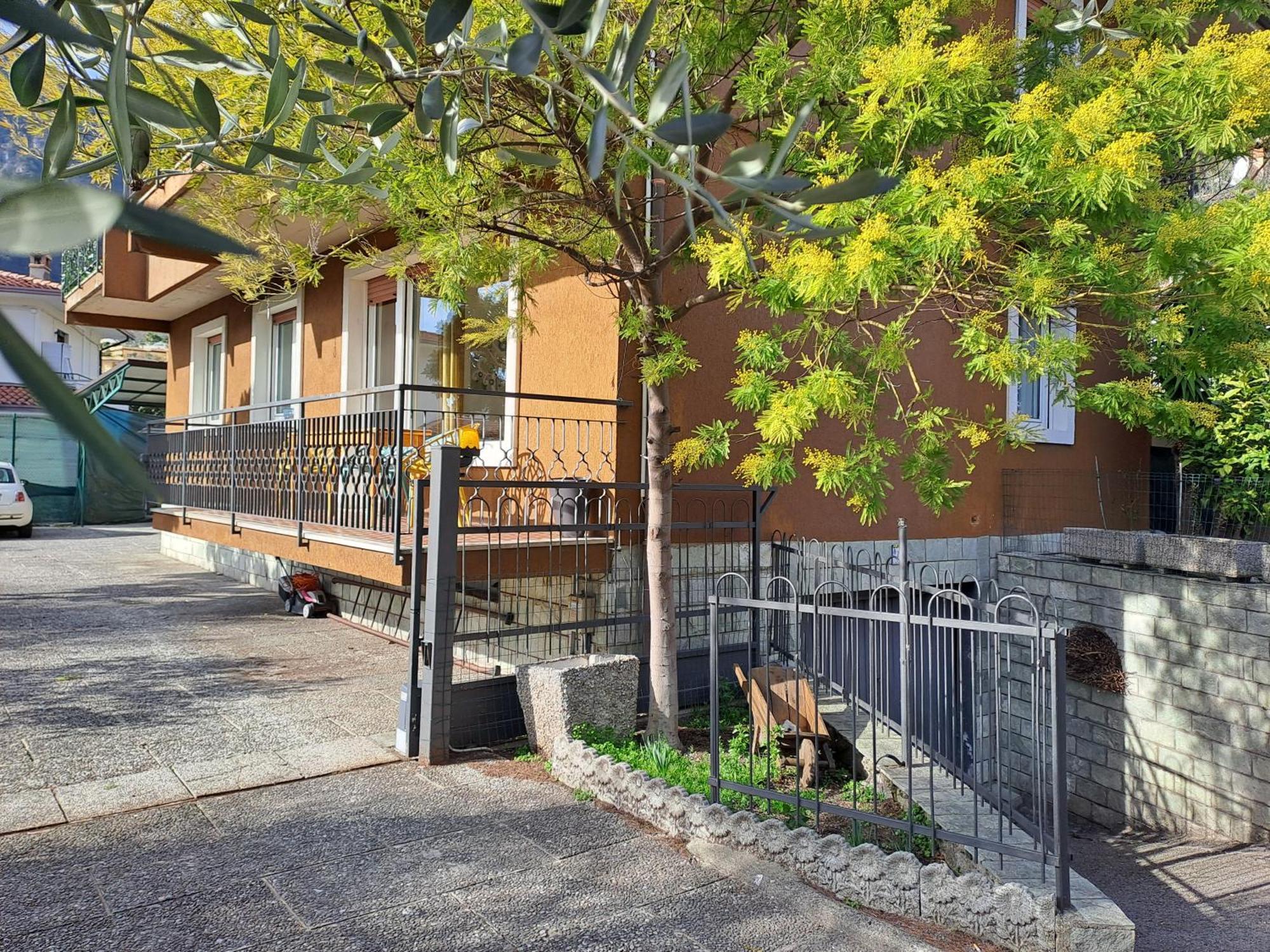 Oma Margareta Apartment Limone sul Garda Exterior foto