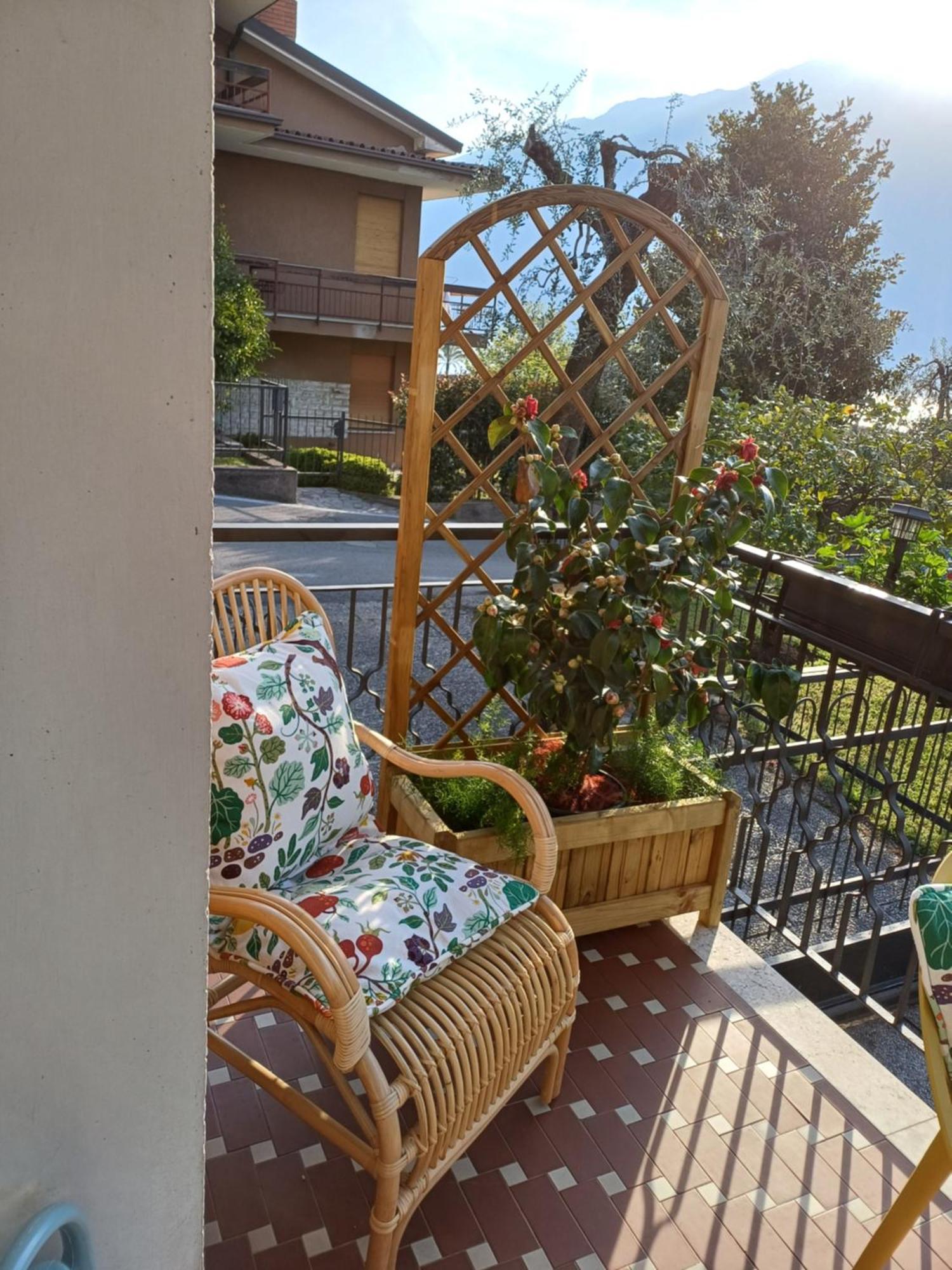 Oma Margareta Apartment Limone sul Garda Exterior foto
